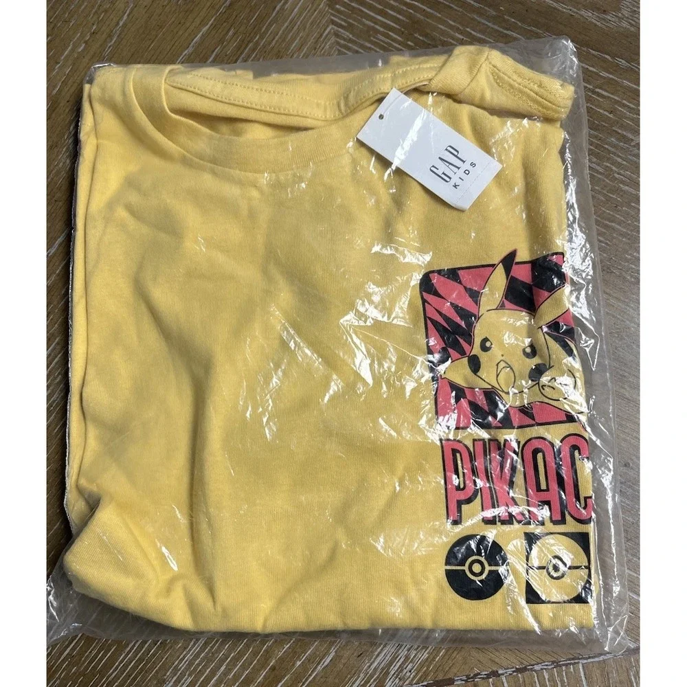 Pokemon Pikachu Long Sleeve Tshirt‎ Youth Large Yellow Gap Cotton NWT